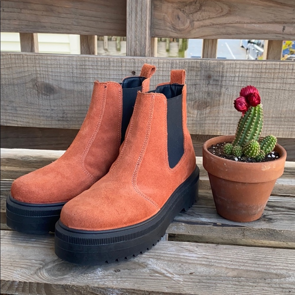 Burnt orange Brody suede platform Chelsea boots